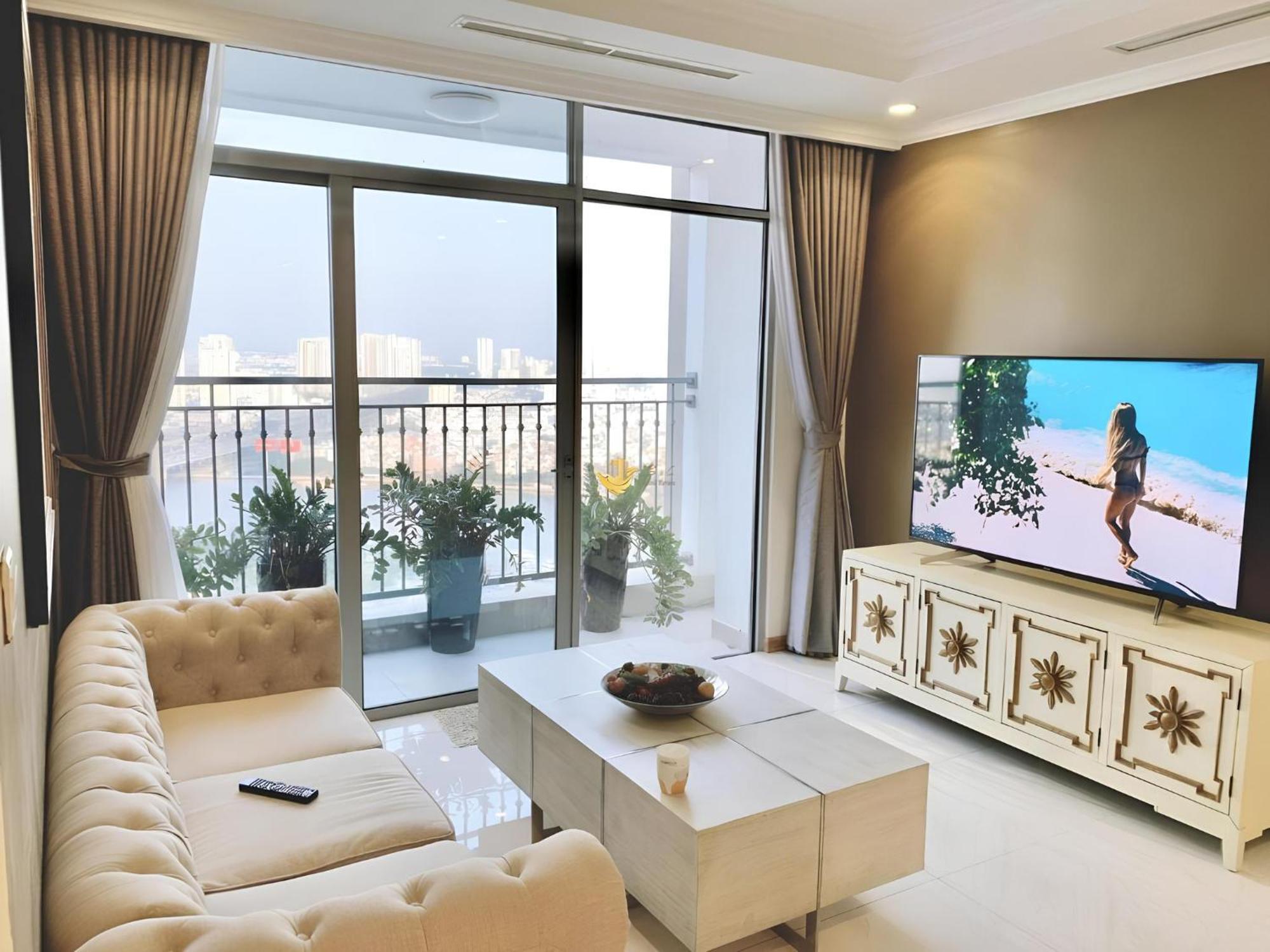 The Landmark View Apartment